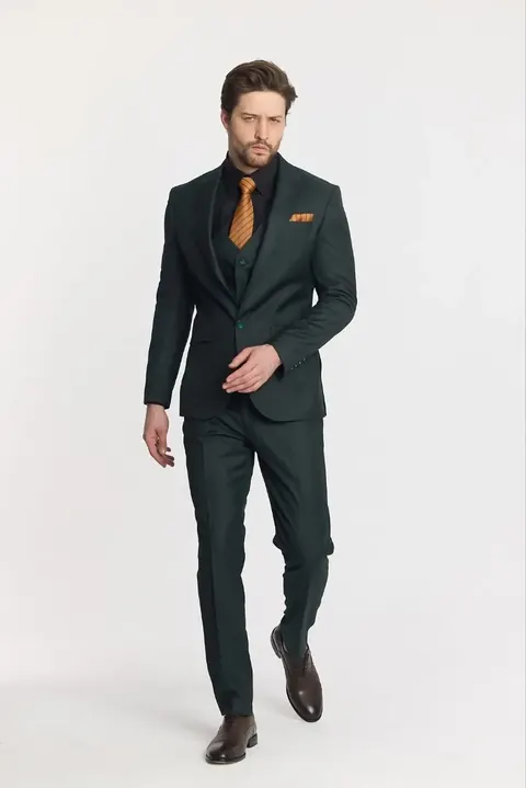 Wedding Suits manufactured by Mark Morente